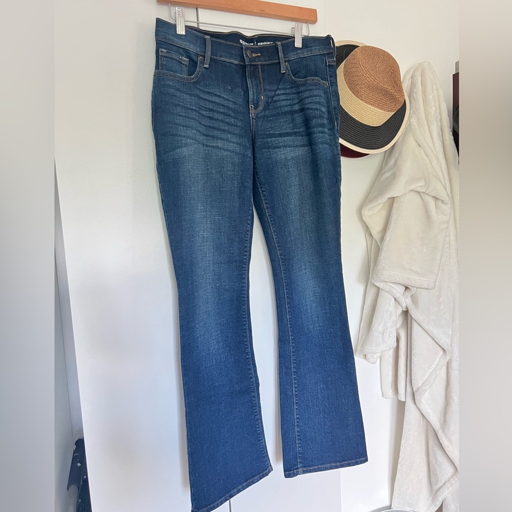 Old Navy | Mid Rise Flare Jeans Size 4Short